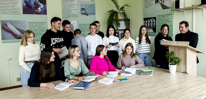 економісти 3 2